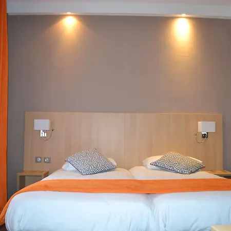 Europe And Hotel Reims