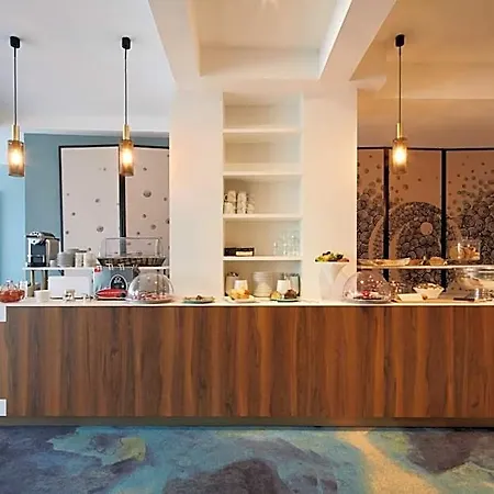 Hotel Europe And 3*