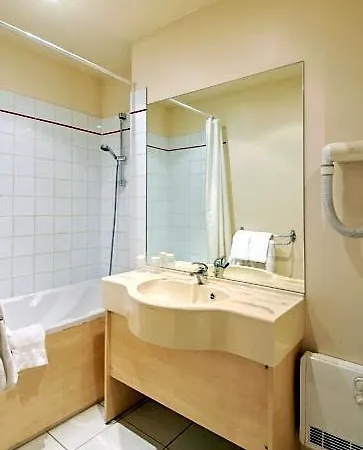 Kyriad&spa Centre Reims