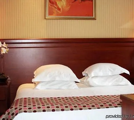 Hotel Europe And Reims